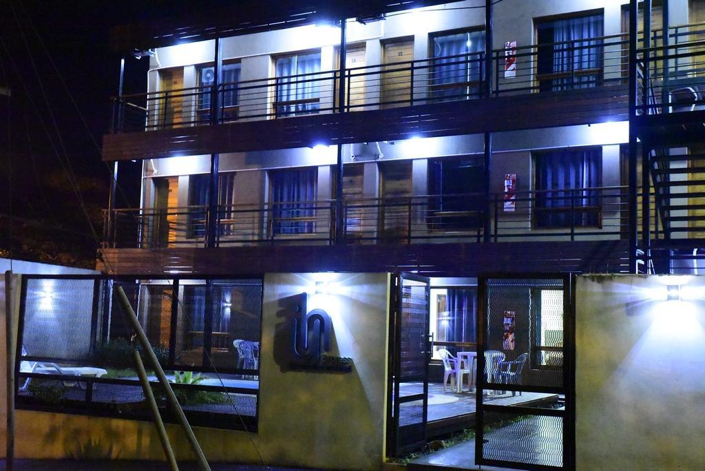 Iguazu Urban Hotel Express Puerto Iguazú Zewnętrze zdjęcie