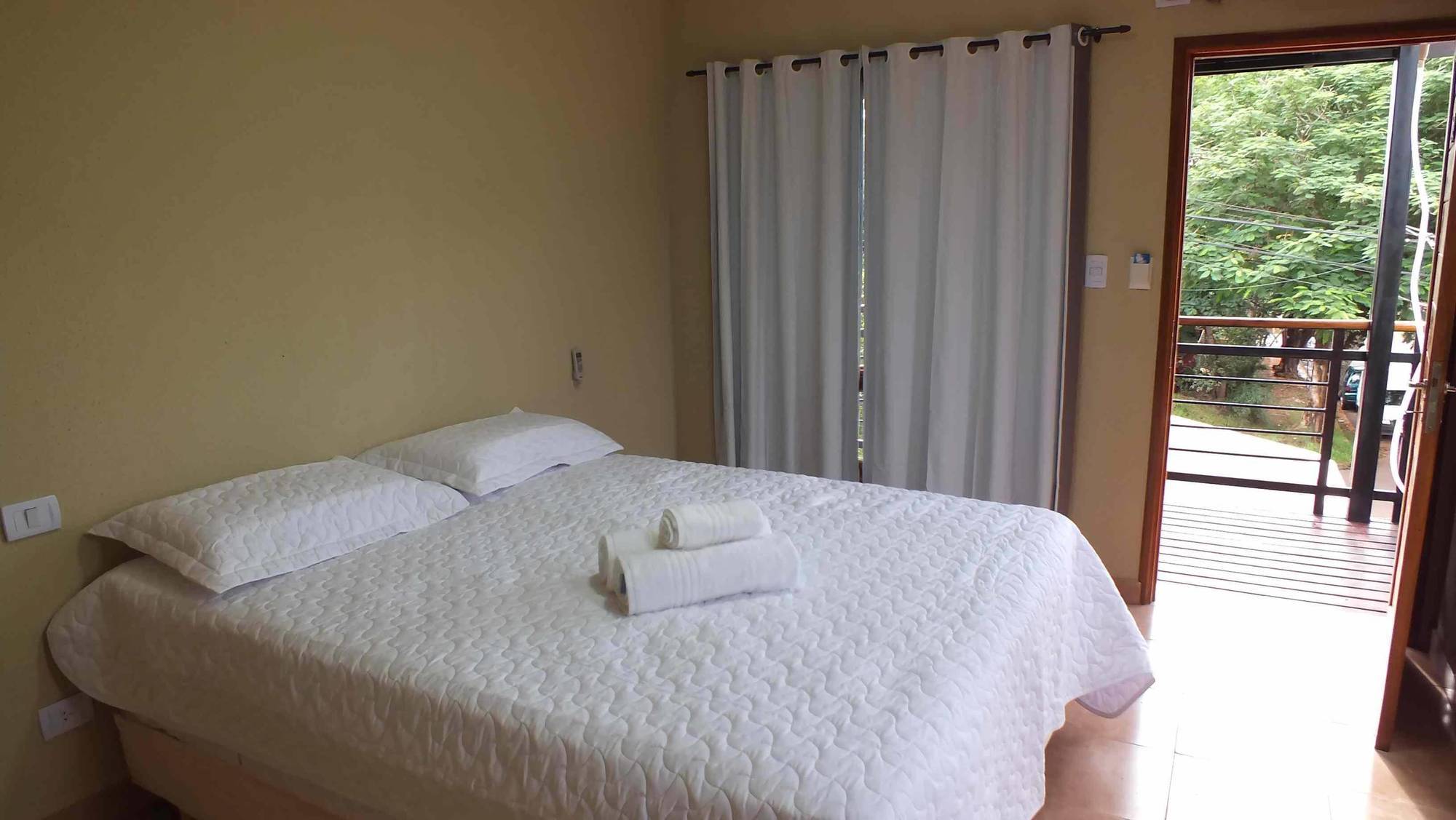 Iguazu Urban Hotel Express Puerto Iguazú Zewnętrze zdjęcie