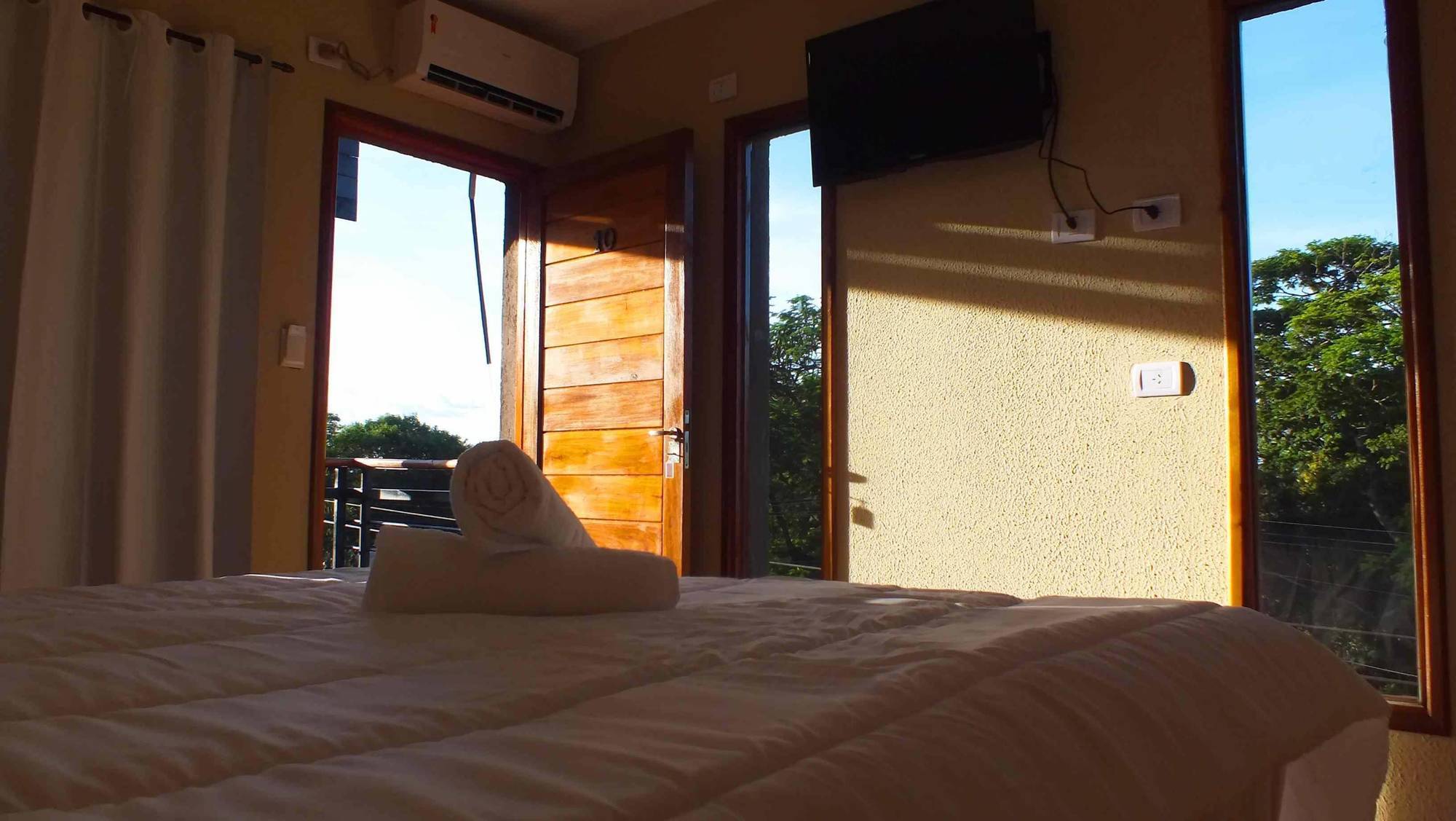 Iguazu Urban Hotel Express Puerto Iguazú Zewnętrze zdjęcie